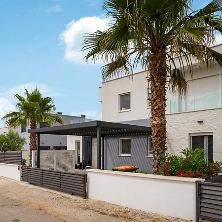 Stunning In Holiday home Zaton (Zadar)