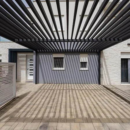 Dom wakacyjny Amazing In Zaton (Zadar)