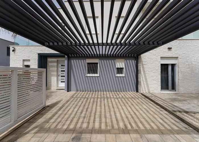 Dom wakacyjny Amazing In Zaton (Zadar)